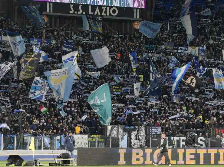 I tifosi della Lazio all'Olimpico - Lapresse - Faziosi.it