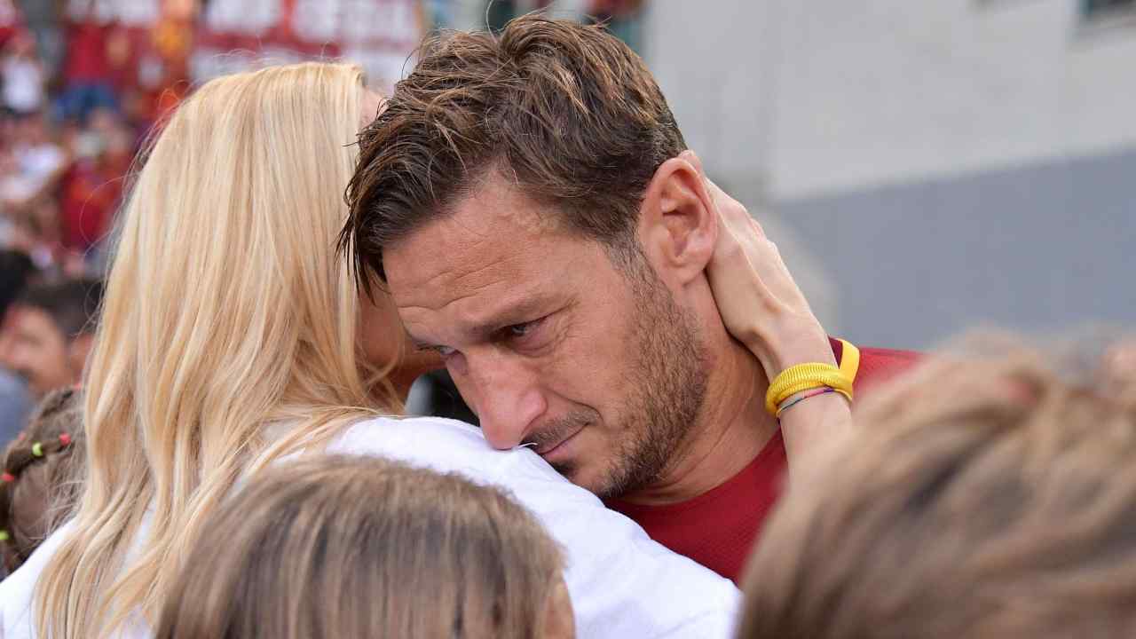 Totti e Ilary smascherati così