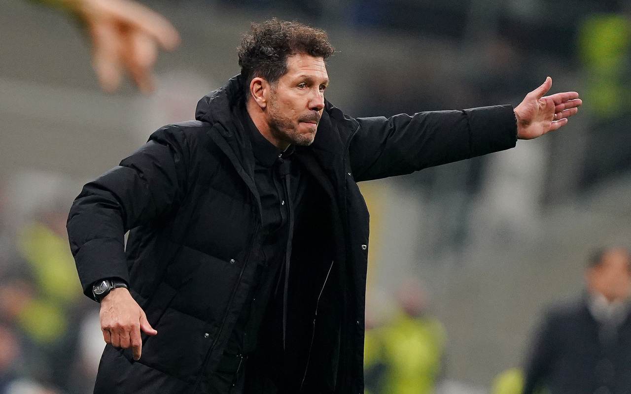 SIMEONE LO CACCIA DA MADRID